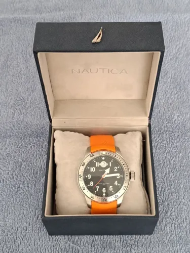 Relógio Nautica N00503 - Novo na Caixa - Pulseira Laranja