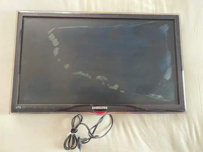 Monitor Samsung 24 polegadas para retirada de peças