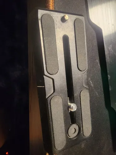 Placa de Engate Rápido para Tripé (tipo Manfrotto 501PL) profissional