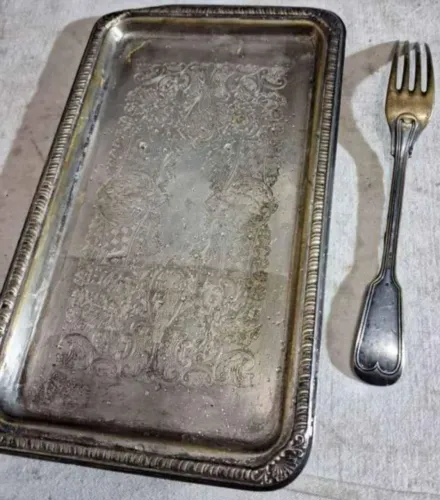 Bandeja antiga