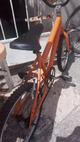 Vendo bicicleta para criança em ótimo estado de conservação.