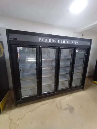 EXPOSITOR REFRIGERADO 4 PORTAS POLAR NOVO