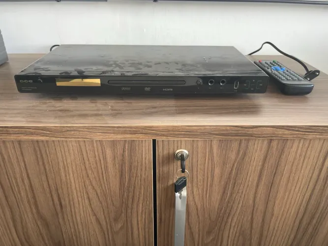 Aparelho dvd player cce bivolt