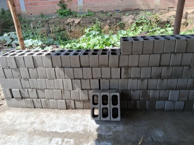Millheiro de blocos de 14 vazado
