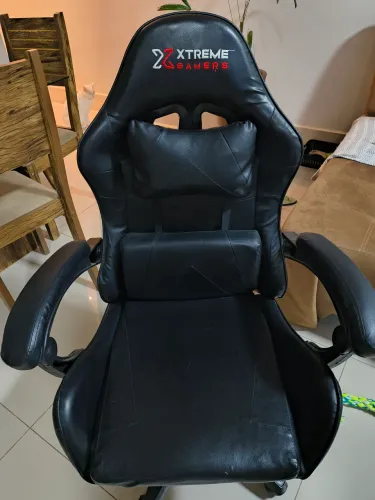 Vendo Cadeira Game Semi Nova 