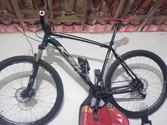 Bicicleta de pedal 