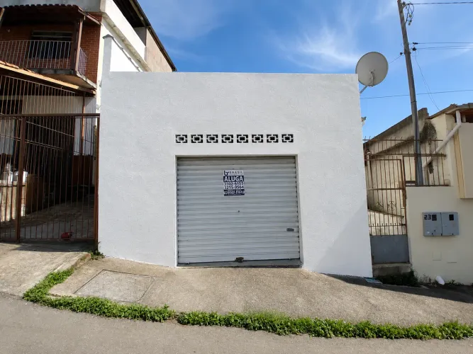 Locação - Loja reformada com 32m² no bairro Santo Antônio