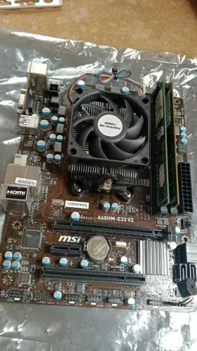 Kit AMD A4-6300 com 8 gigas DDR3 placa mãe A68HM-E33 V2 NOVA