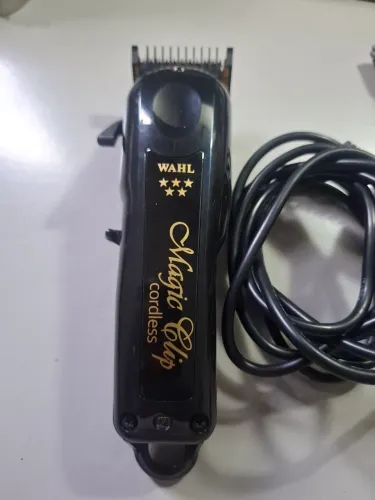 Máquina Wahl Magic Clip (SEMINOVA)