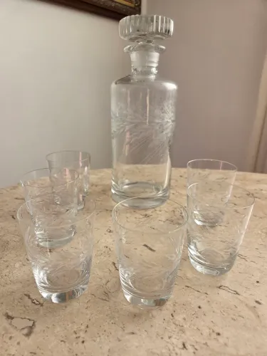 Conjunto licoreira e copos de cristal lapidado