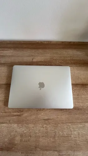 macbook air m1 8gb 256gb