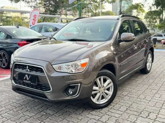 Mitsubishi ASX 2.0 16V 4X4 160cv Aut. 2013