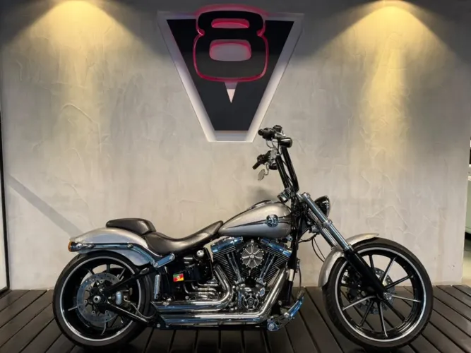 Harley-davidson Softail breakout fxsb 2015