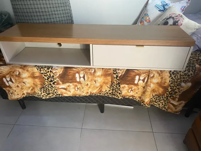 Rack semi novo
