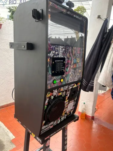 Máquina KARAOKE / JUKEBOX
