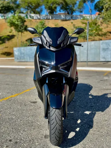 XMAX 250 2025