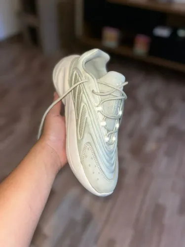Tênis Adidas Ozelia Original - Excelente Estado 