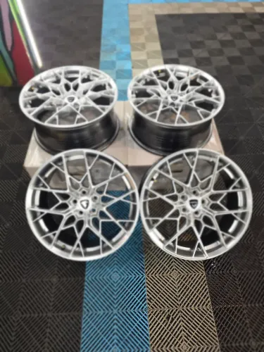 RODAS VITTORIA HANOVER 18X8 - 5X100 VW VIRTUS/POLO/NIVUS - HIPER SILVER 