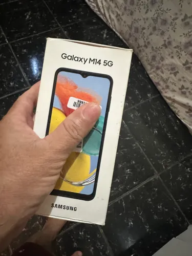 Célula Samsung m14 5G128memoria