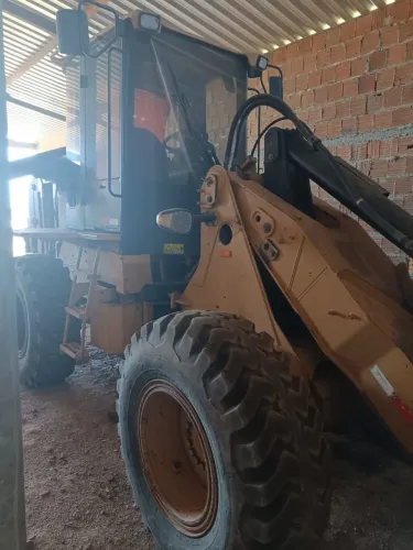 carregadeira caterpillar 924h ano 2009