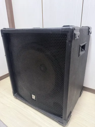 Staner BS-150 Cubo de Baixo 150W