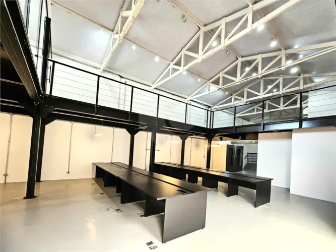 Imóvel para aluguel possui 350 m² Vila Madalena - São Paulo - SP