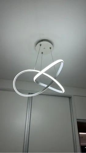 Vendo lustre novíssimo 