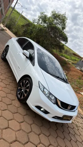 Honda Civic Sedan LXR 2.0 Flexone 16V Aut. 4P 2015