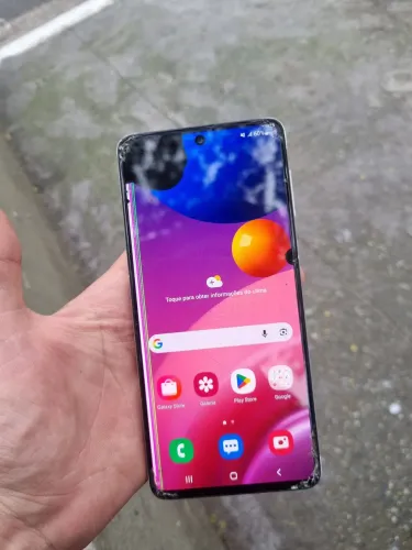 Samsung m51 tela trincada