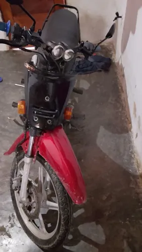 Moto usada mas funciona perfeitamente 