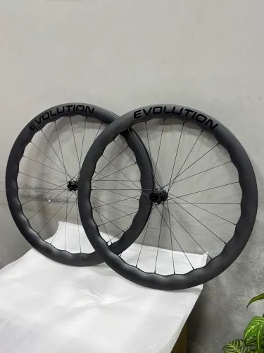 Par roda Carbono Speed - Tubeless - perfil 45/50 