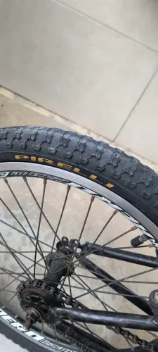 Pneus de bicicleta