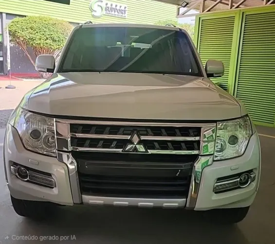 Mitsubishi Pajero HPE Full 3.2 4X4 T.i.dies. 5P AUT 2016