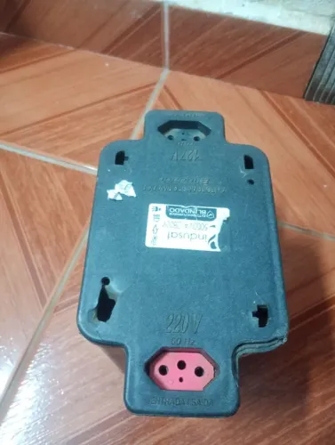 Transformador de 110x220v 5000va