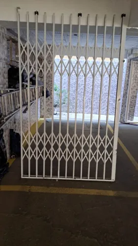 Vendo Grade/Porta Pantográfica
