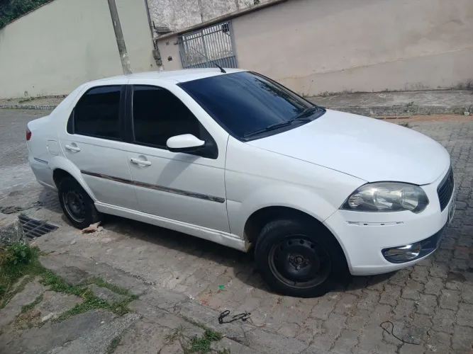 Fiat Siena Tetrafuel 1.4 MPI Fire Flex 8V 4P 2008