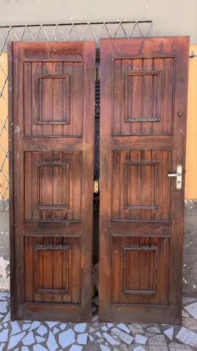 Porta Dupla De Madeira