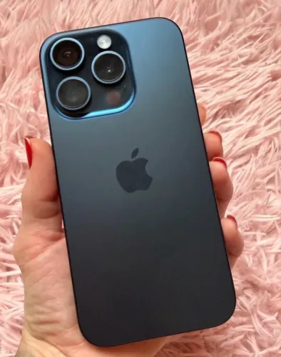 iPhone 15 pro 256GB