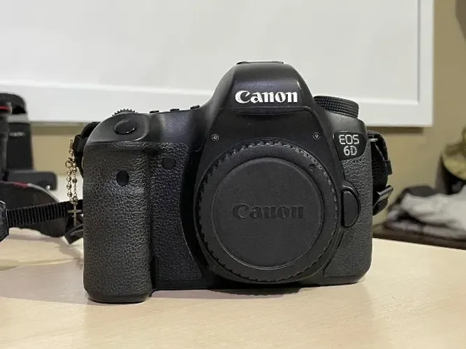 Canon 6D + Lentes / Flash