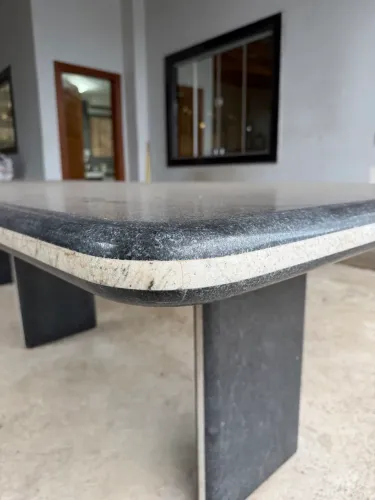Linda mesa de granito
