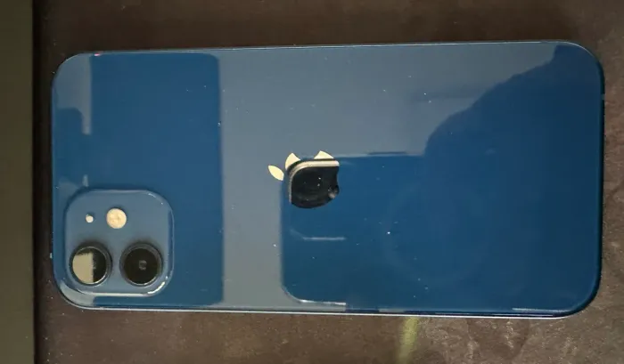 IPhone 12 64gb azul