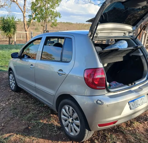 Volkswagen Fox 1.0 MI Total Flex 8V 5P 2011
