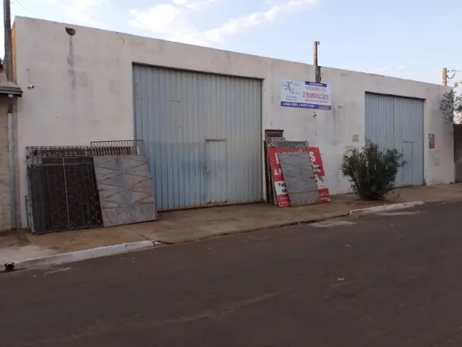 BARRACÃO COMERCIAL MINEIROS DO TIETÊ/SP