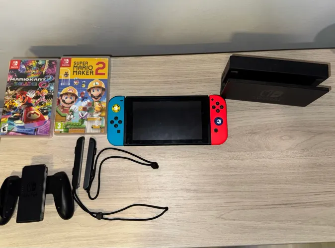 NINTENDO SWITCH usado -LEIA A DESCRIÇÃO-