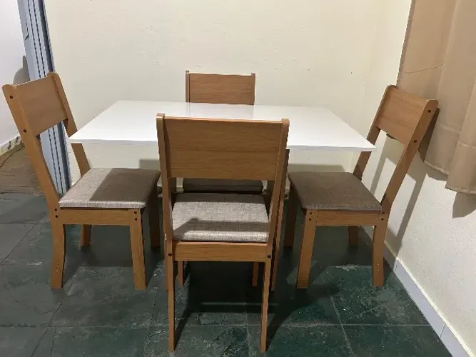 Mesa 4 lugares
