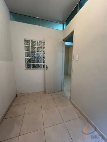 Sala comercial para locação no Centro, exelente localização em conselheiro Lafaiete - MG