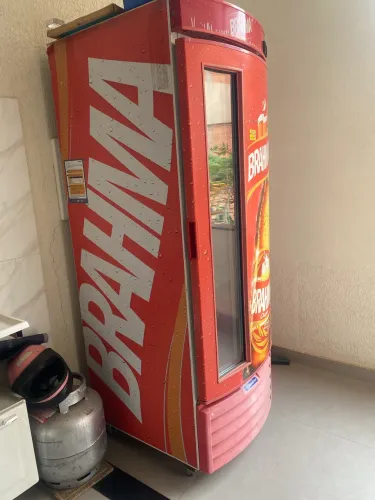 Freezer vertical