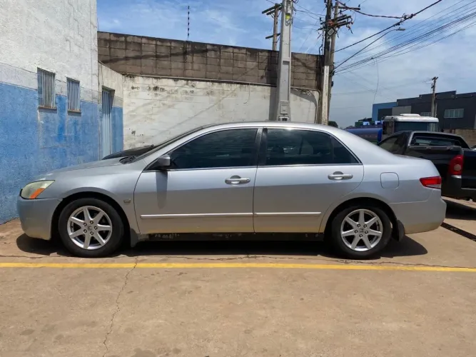 Honda Accord Sedan LX 2.2/2.4 16V 2005