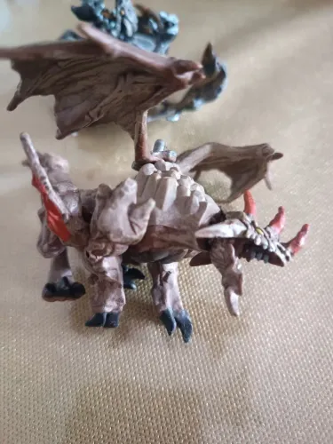 Mega bloks plasma dos dois cinza sem o rabo marrom completo