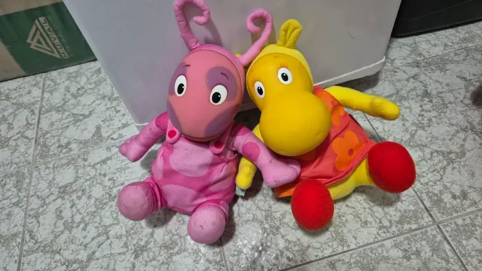 Bonecos dos Backyardigans 